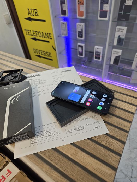 Galaxy Z Flip 7 FE 128GB. GARANTIE 12 LUNI