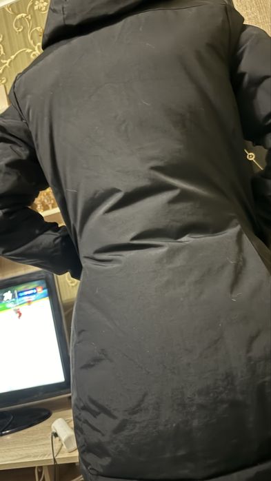 Продам куртку парку adidas оригинал