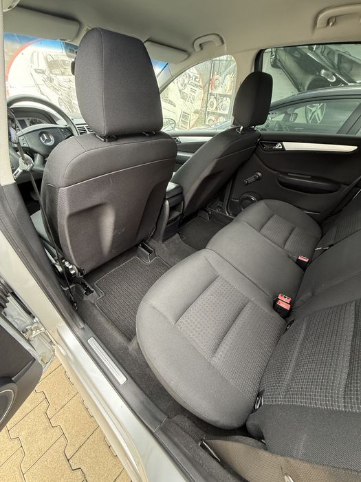 Vand Mercedes B170