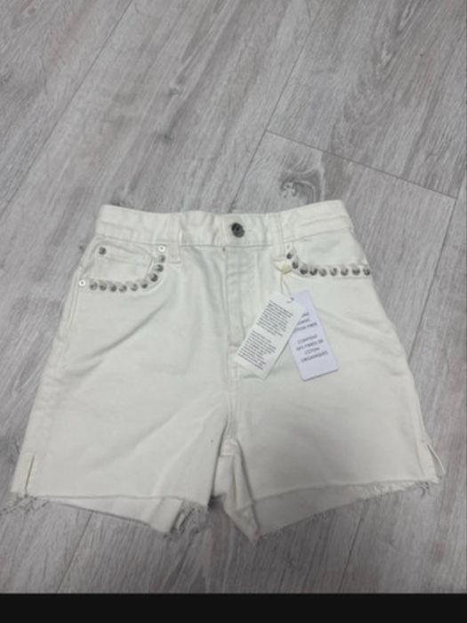 Pantaloni scurti guess