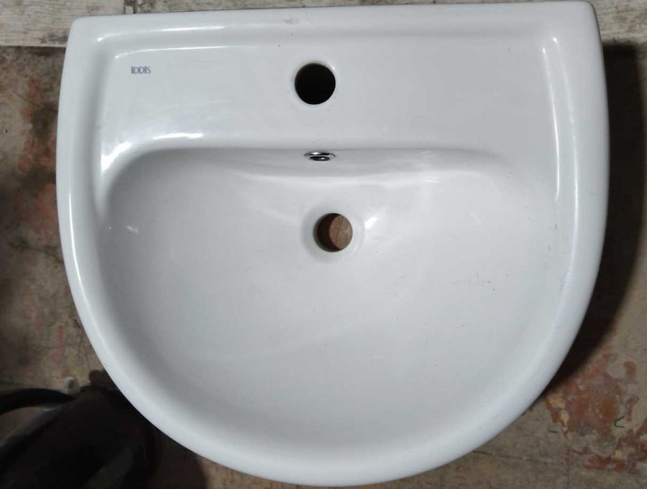Раковина с пьедисталом продам
