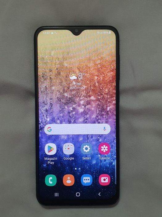 Tel. Samsung A20.