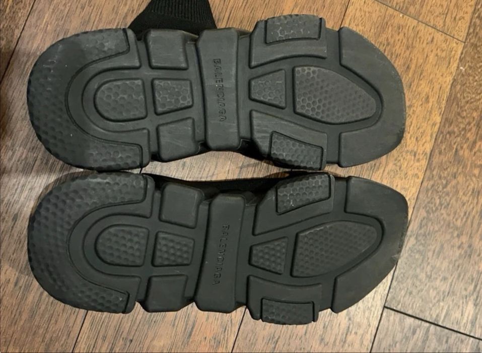Balenciaga speed trainers