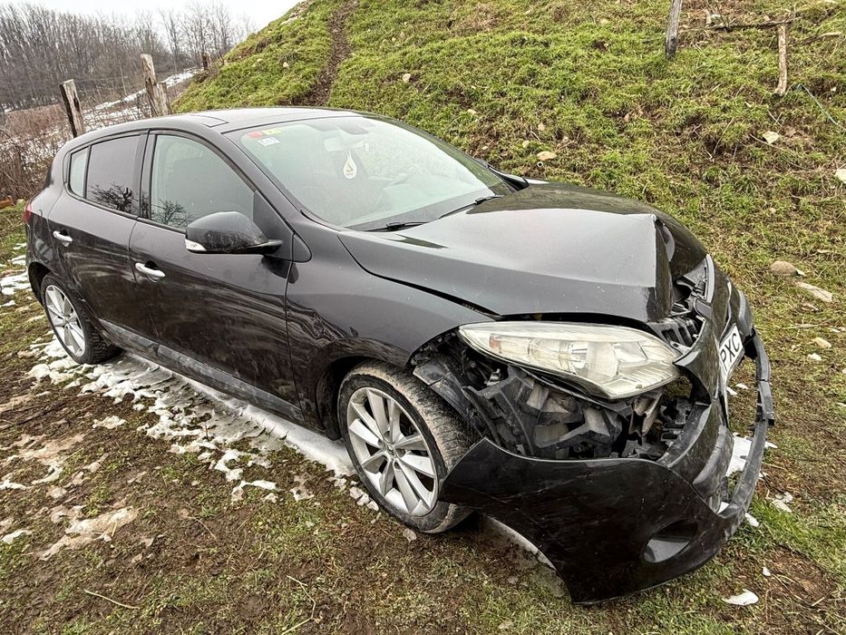 Dezmembrez Renault megane 3 din 2009, 1.5 dci 110cp