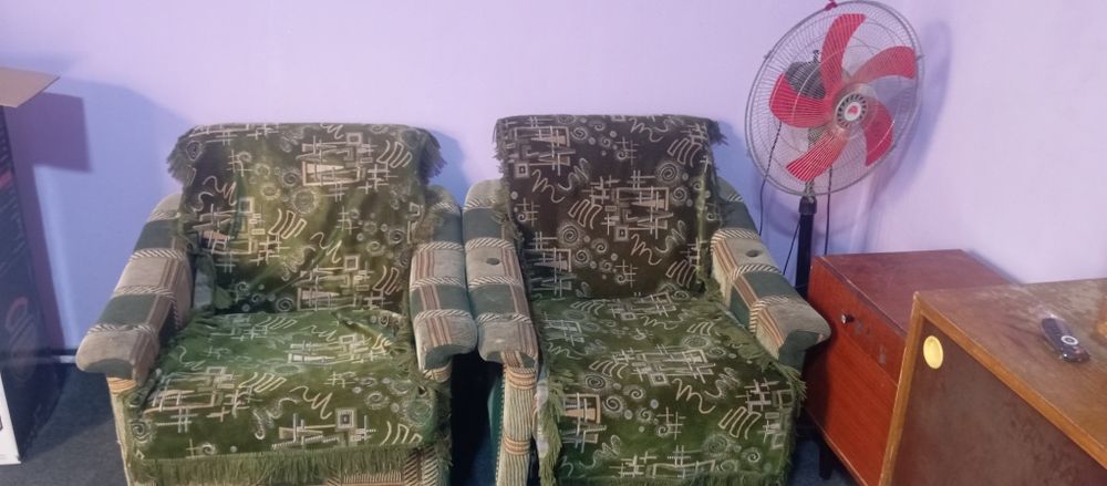 Диван  кресло сотилади