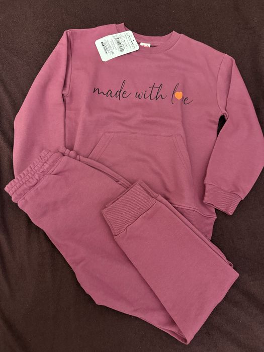 Спортивный костюм новый