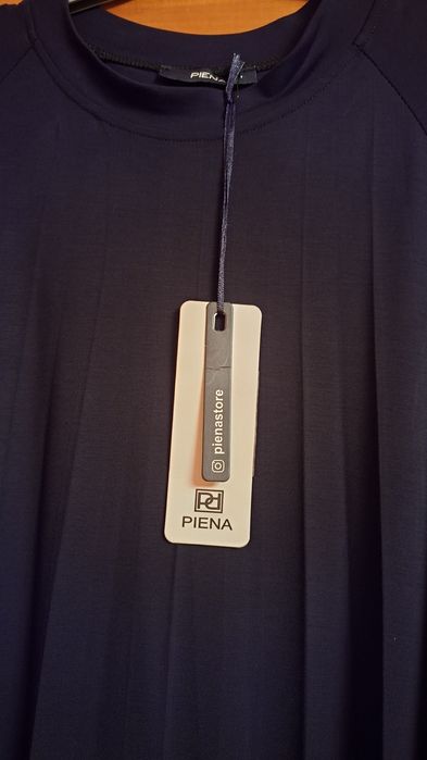 Продаётся женское платье