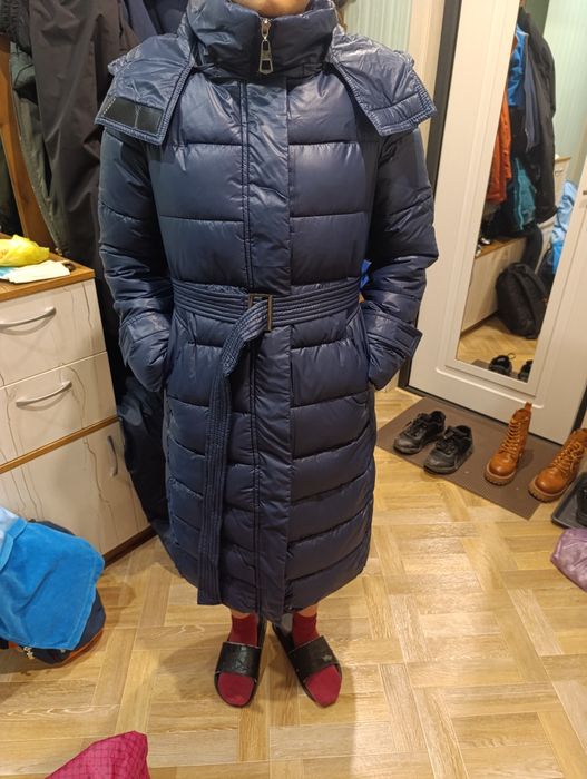 Продам зимнюю женскую куртку