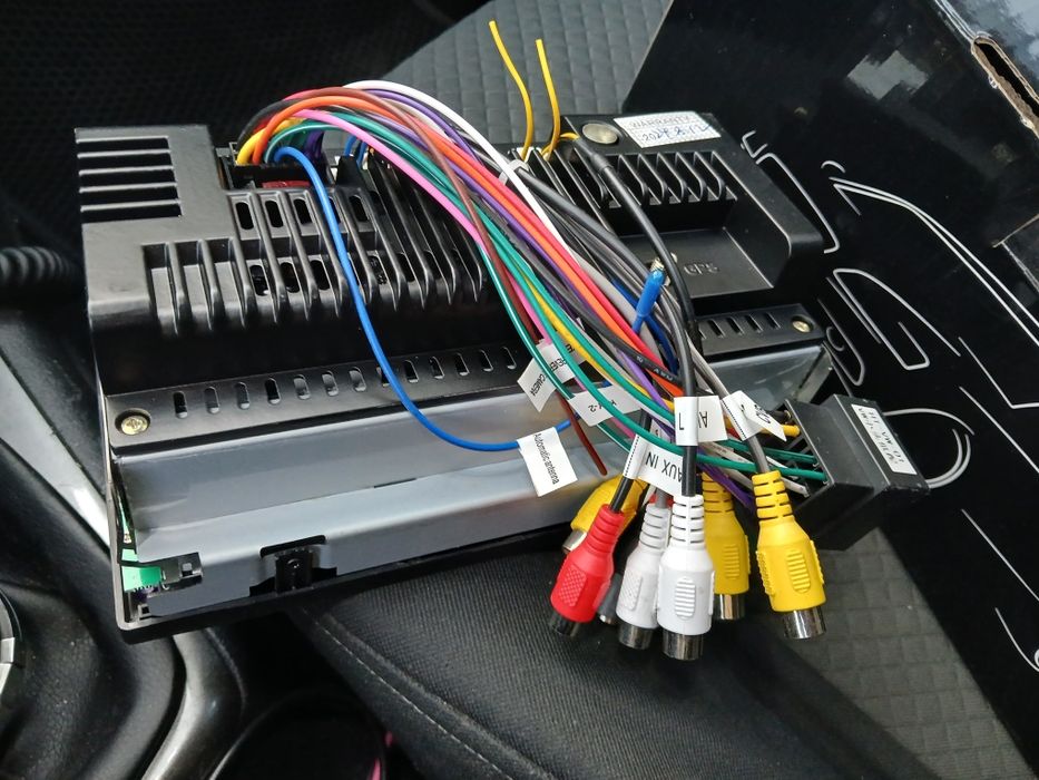Navigatie dedicată,Golf 4. Skoda Octavia 1