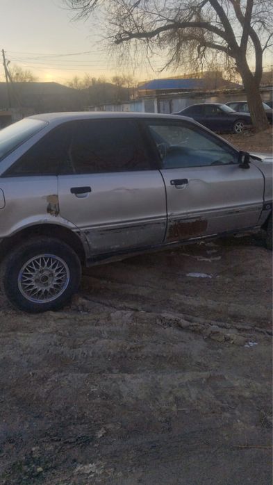 Ауди 80 на разбор