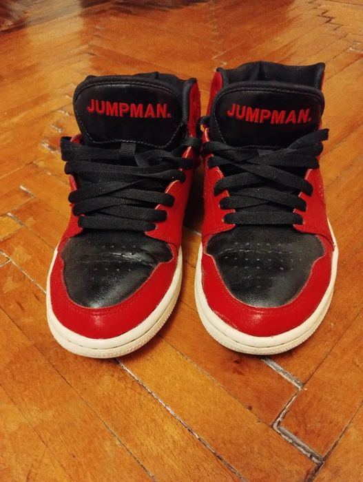 Nike  roșii originali
