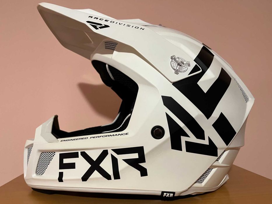 Каска за Мотокрос FXR Clutch Evo
