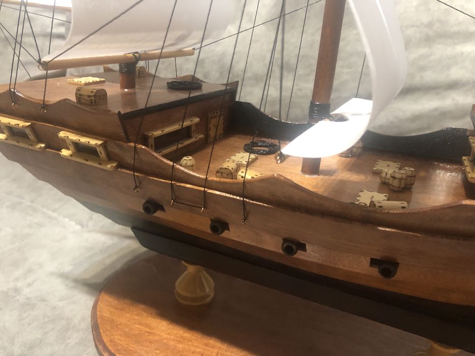 Корабль ручной работы