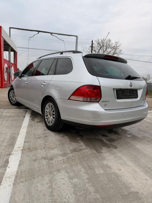 Vând Volkswagen Golf V Variant 1.9 TDI 105 CP – întreținut, proprietar