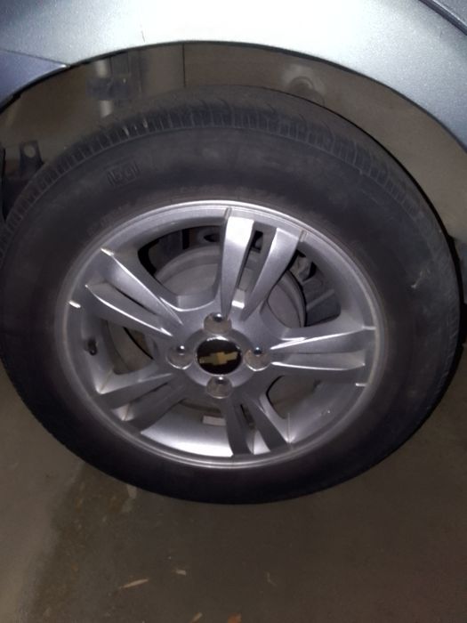 Продается резина  Nexen