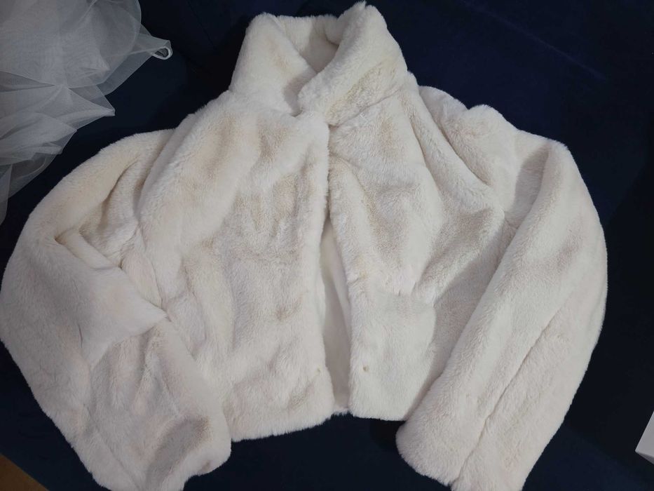 Елегантни сака, яке и елек