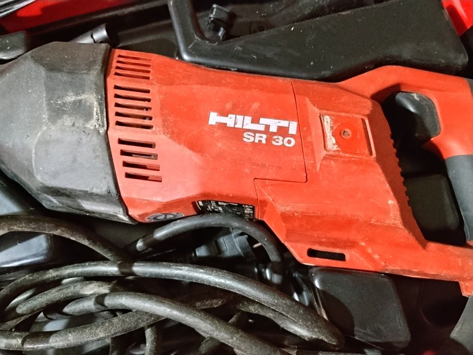 Реципрочен  трион Hilti SR 30