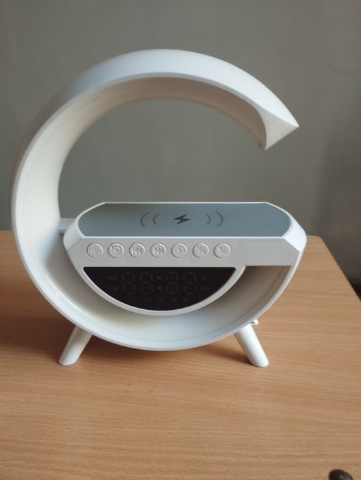 Wireless charging speaker (simsiz zaryadlagich)