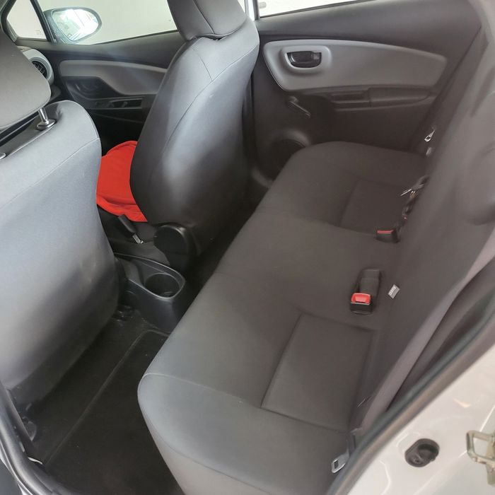 Тойота Ярис 2017