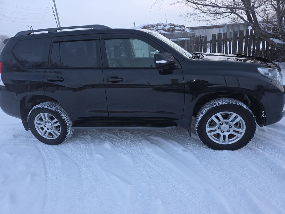 Продаётся лэндкрузер прадо 150.