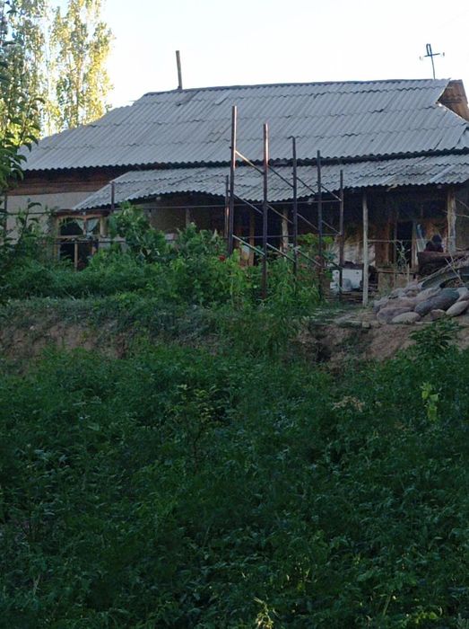 Ер ва уй срочно сотилади