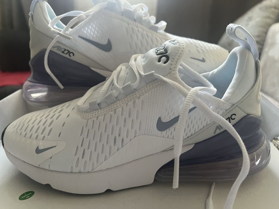 Кроссовки Nike Air Max 270