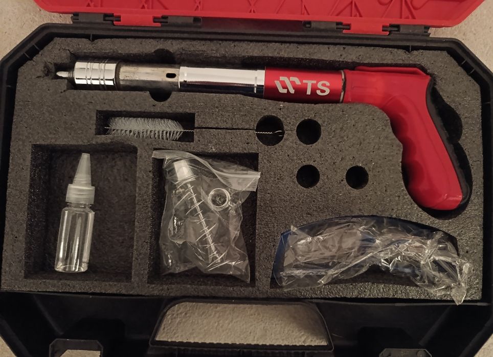 Продаю шуруповёрт