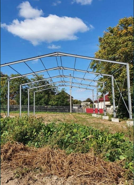 Vând 5ferme metalice la 10m din ipe160