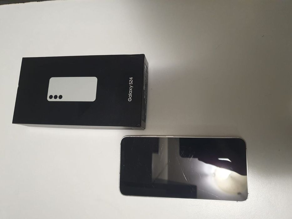 Samsung s24 128GB/8Ram!