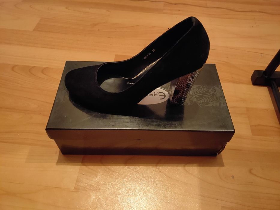 Туфли замшевые, кожаные,натур лакиров кожа