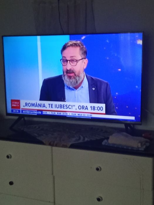 Vând televizor HD