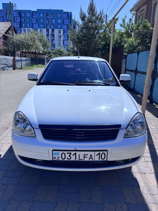 Продам ладу приору в хорошем состоянии