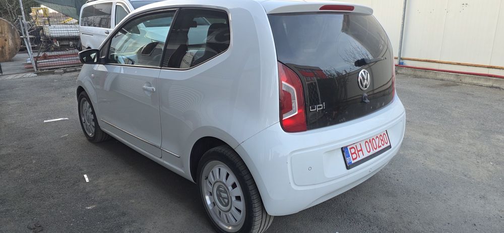 Vand vw up 1 l benzina