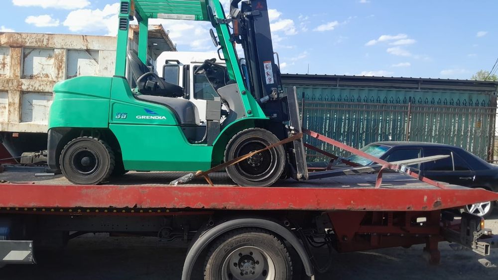 Кара вилачный погрузчик