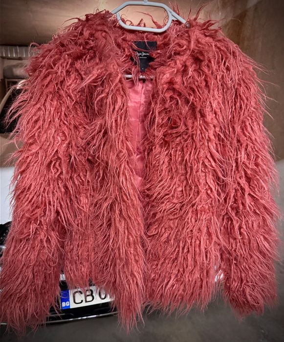 Палто от изкуствена кожа с косъм