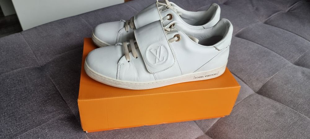 Маратонки Адидас и Луй Вутон