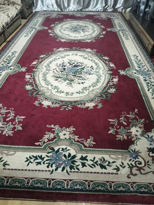 Продам красочный палас