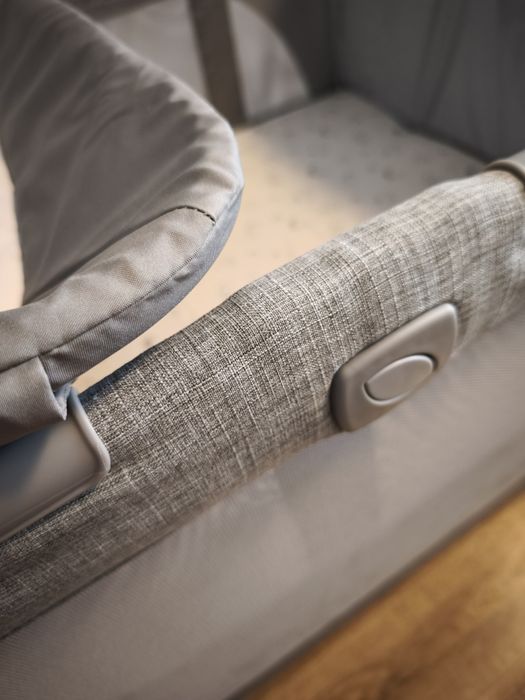 Манеж кроватка Joie с люлькой