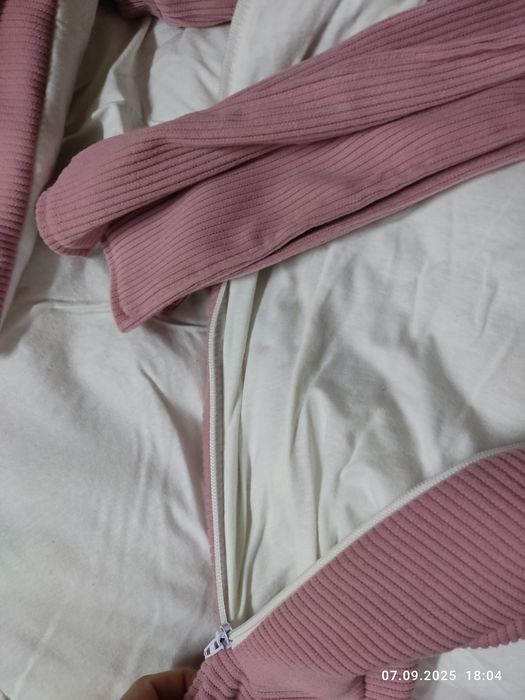 Зимние комбинезоны