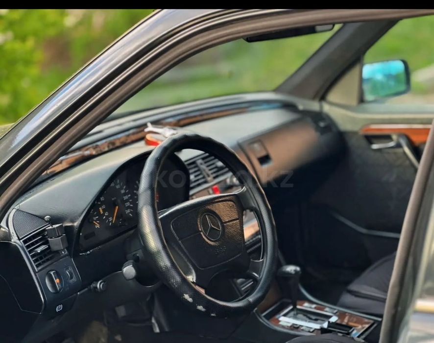 Мерседес Бенс W 202