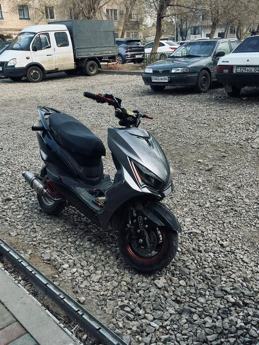 Продам м8 про отличное состояние