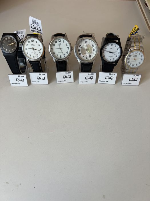 Vand ceasuri barbatesti noi cu eticheta