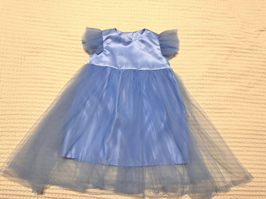 Продам платье на девочку