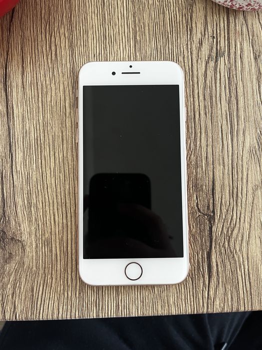 Vand iphone 8 rose gold