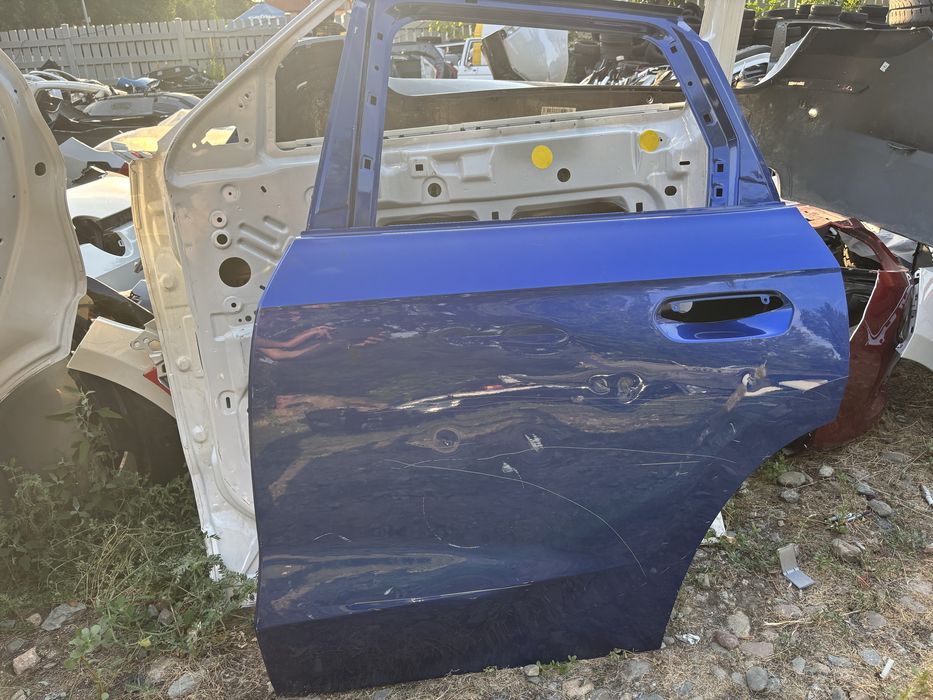 Врата BMW X1 U11