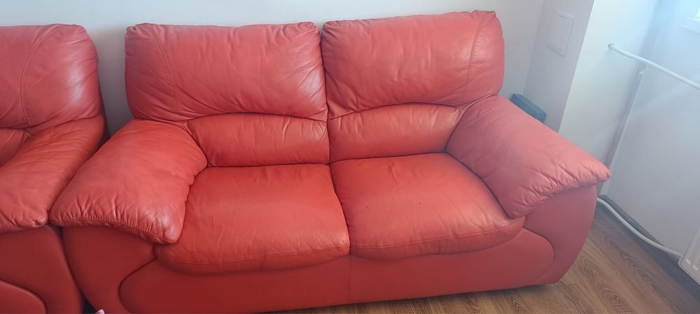 doua canapele+fotolui din piele naturala