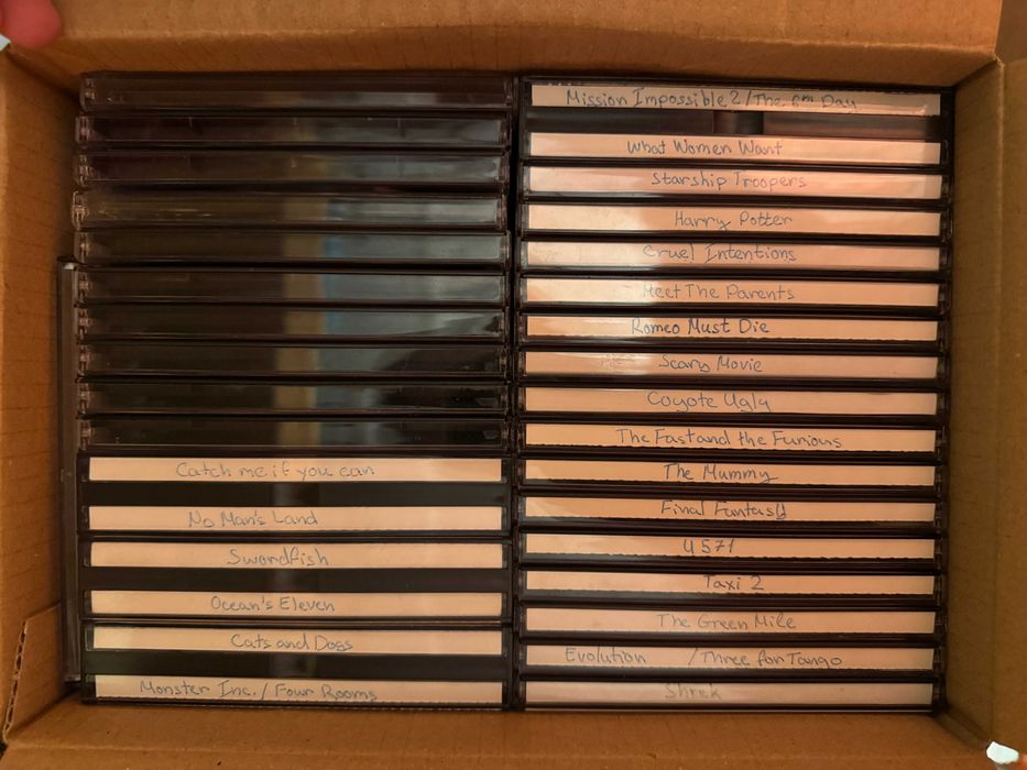 Колекция 50бр филми на CD и DVD с кутийки