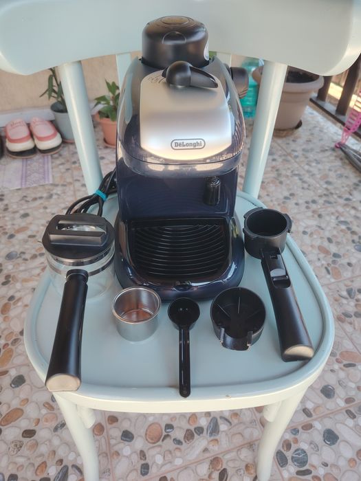 Espressor cafea DeLonghi EC 7.1, cafea macinata, 800 W, capacitate 0.4 litri,