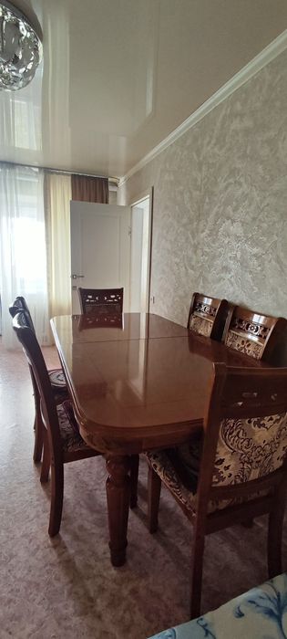СРОЧНО! Продам стол со стульями