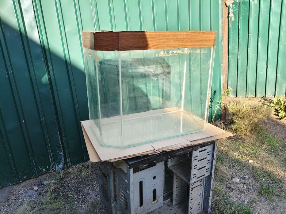 Продам аквариум 50 литров